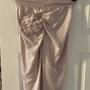 Cute Booty Lounge Leggings worn once Small